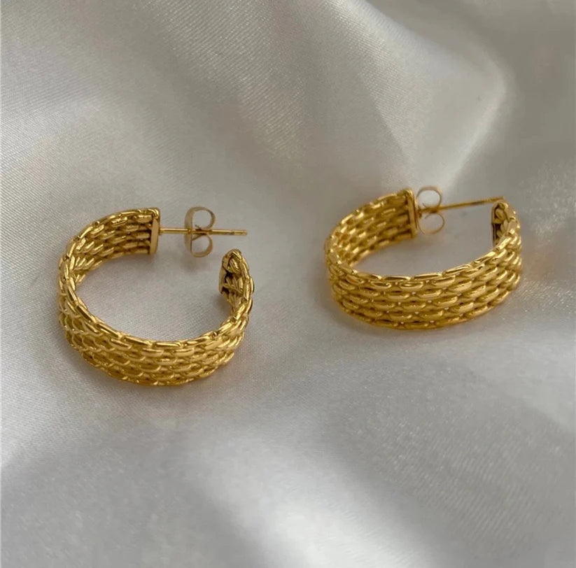 Weave Audrey Hoops