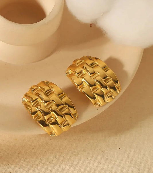 ✨Premium Hammered Gold Stud Earrings ✨