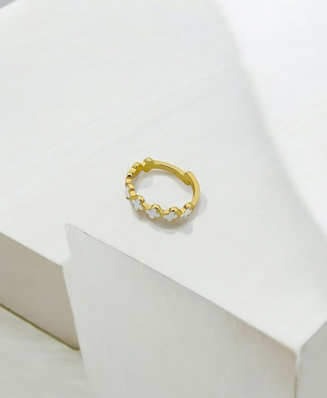 Premium Ring