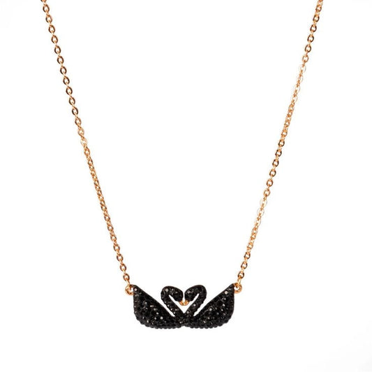 Swan pendant