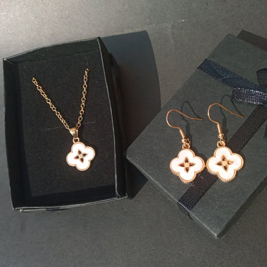 New Simple White set