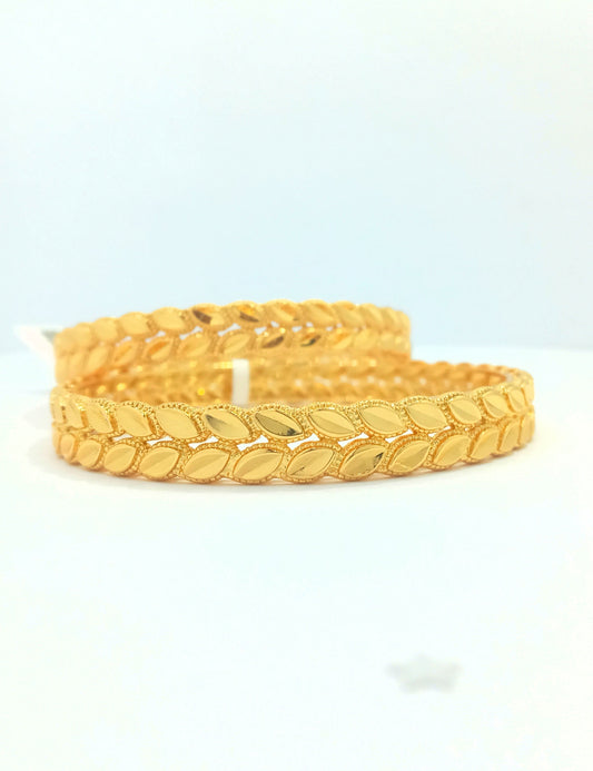 Bangles, Bracelets