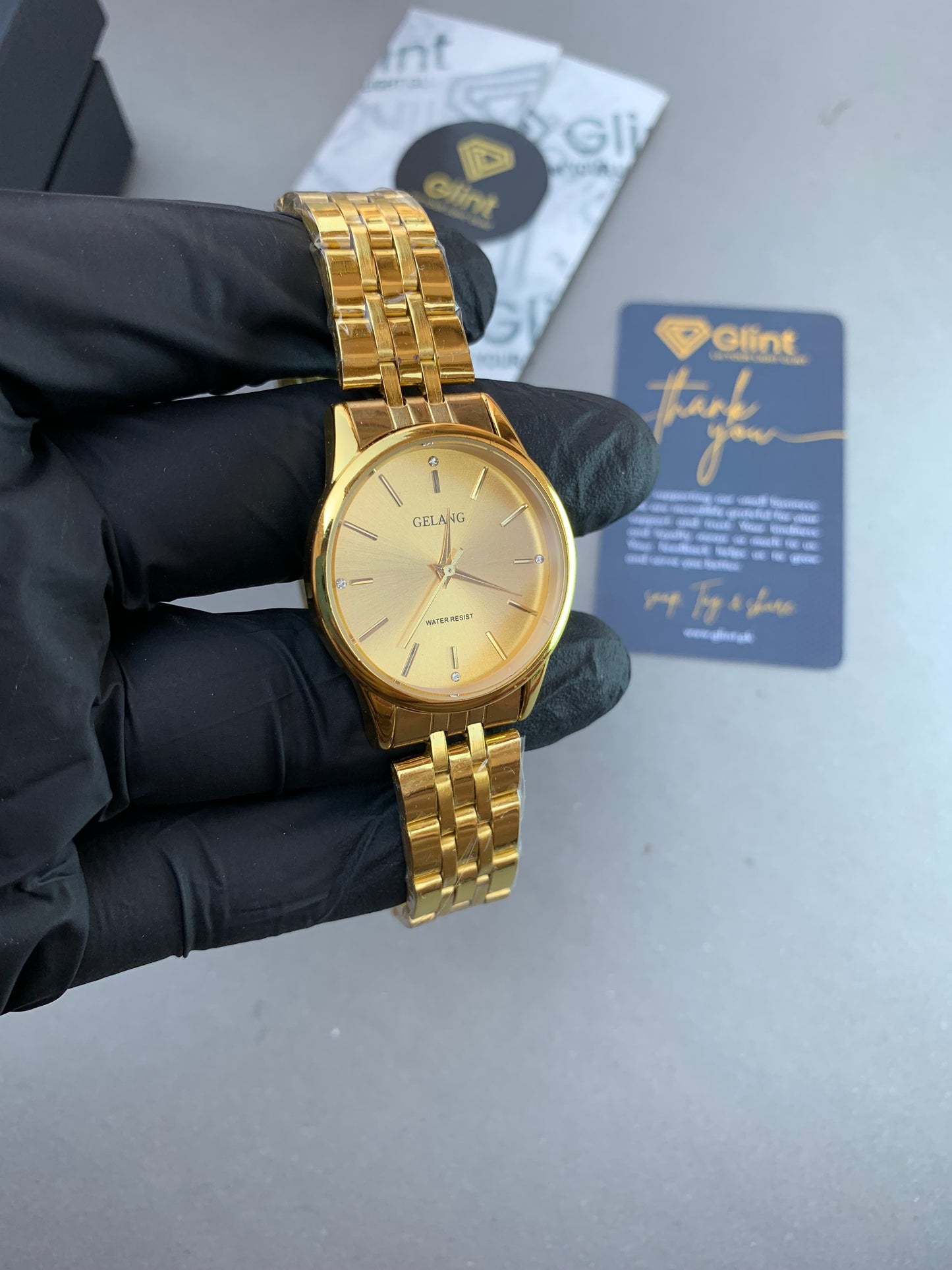 Ladies watch+stainless steel golden watch+water resistance