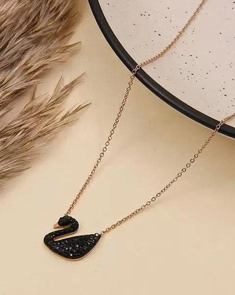 Swan pendant