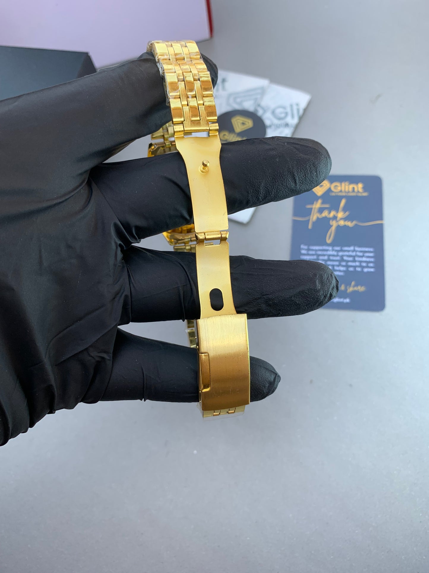 Ladies watch+stainless steel golden watch+water resistance