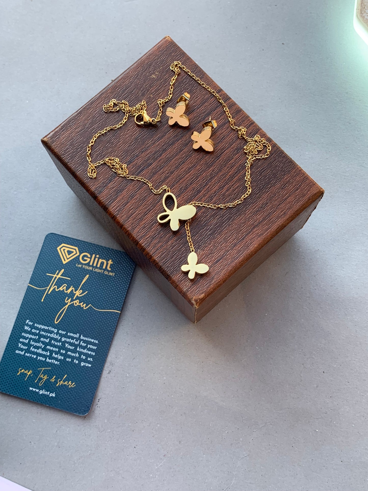 Jewellery set (14)