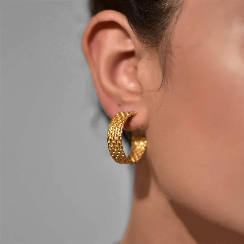 Weave Audrey Hoops