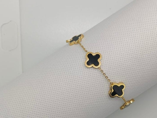 Black & white clover bracelet