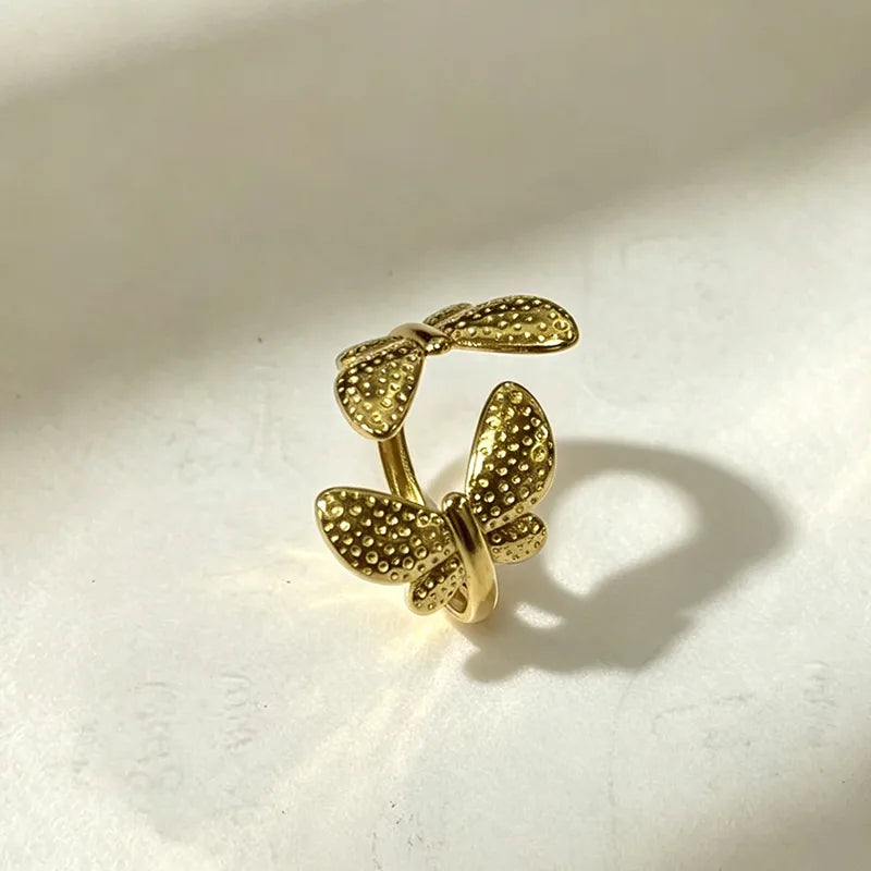 Dual Butterfly Ring