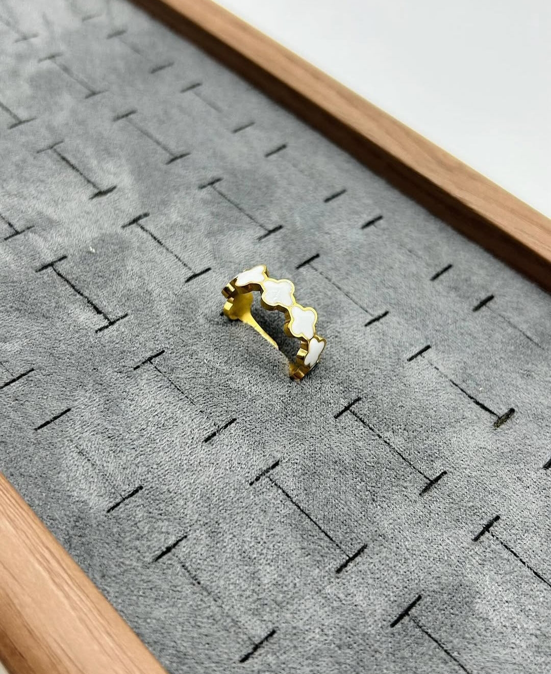 Premium Ring
