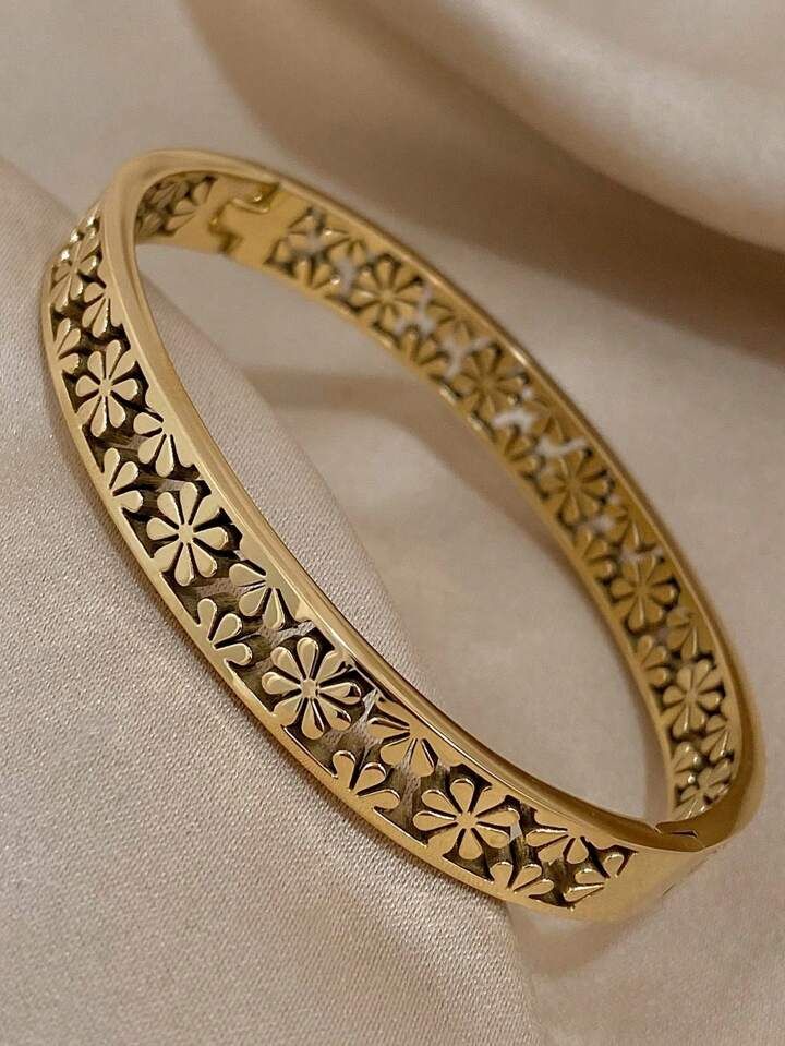 Hollow Flower Handcuff