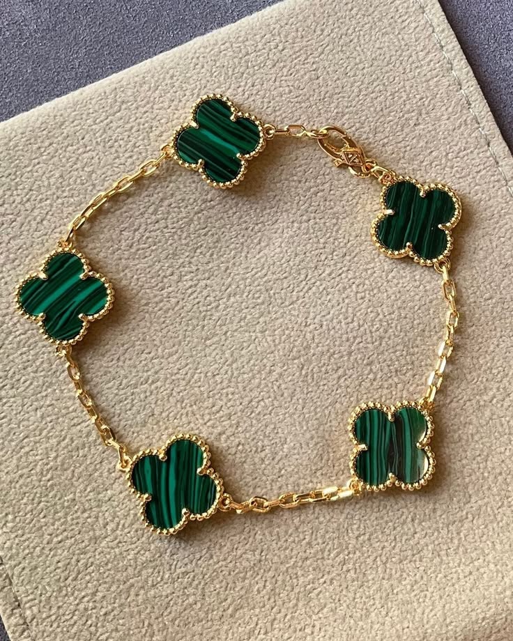 Green Clover bracelet