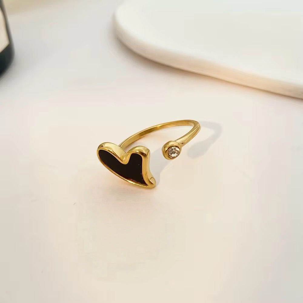 Black Heart-Ring